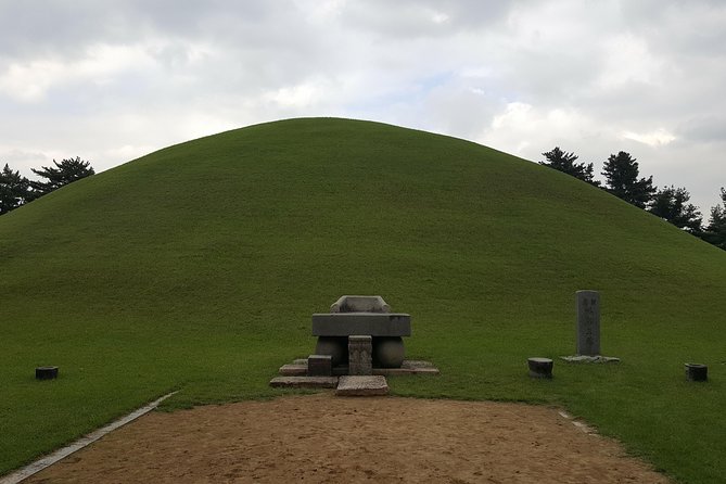 Gyeongju UNESCO Sites Tour by KTX train; The Museum Without walls - Cheonmachong Tomb and the Silla burial grounds