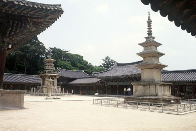 Gyeongju UNESCO World Heritage Guided Day Tour from Busan - Donggung Palace and Wolji Pond: the evening finale