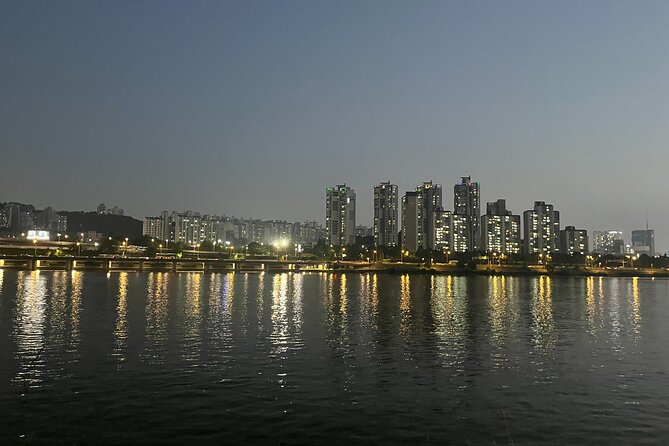 Han River sunset Chicken & Karaoke Private Tour - Practical details that deserve attention