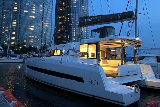 Happy^^ Busan Night Yacht Tour (Private Group Max6) - Haeundae Cinema Street and the Marine City towers