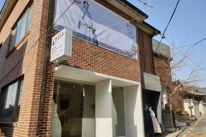 Hello Hanbok - Who will enjoy this short Seoul activity?