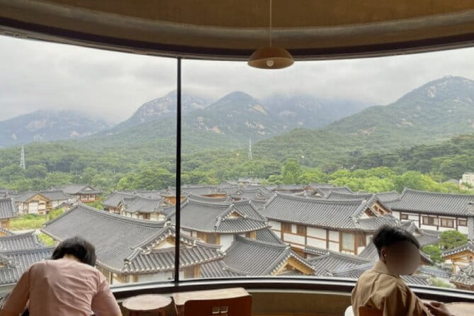 Highlights of South Korea Shared Guided Tour - Food, Clothing, and What to Bring