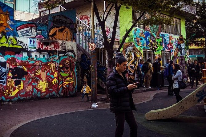 Hongdae Private Tours by Locals: 100% Personalized - What the private format really adds