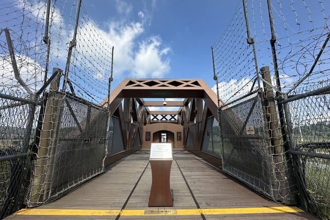 Imjingak DMZ Private Tour for Incheon Airport and Cruise Guests - Imjingak Park: the right place to begin
