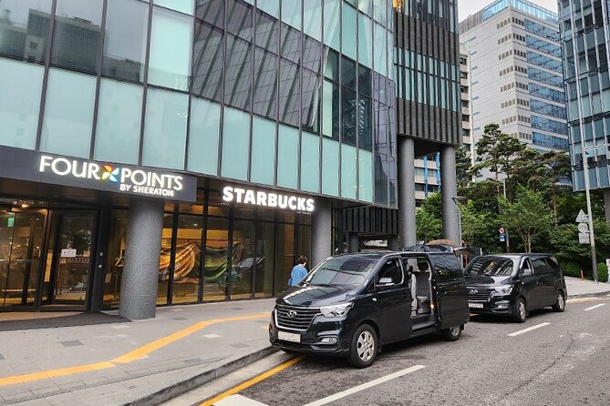 Incheon Airport Private Pick Up to and from Seoul - Meeting your driver at Incheon Airport