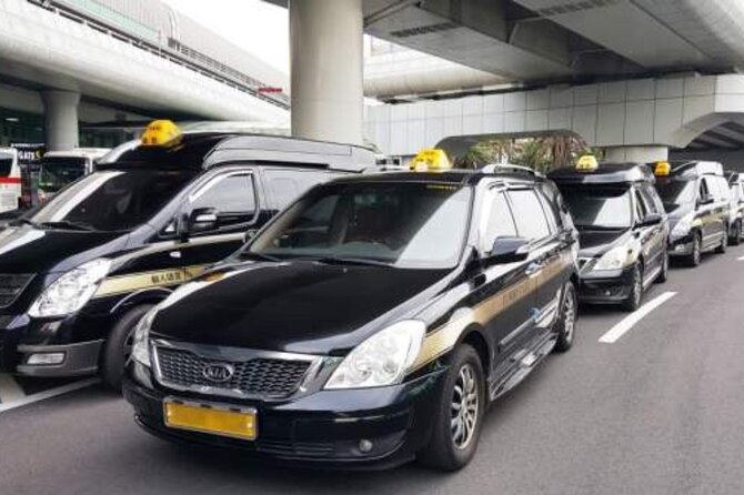 Jeju Airport Transfer - Meeting your driver at Jeju International Airport