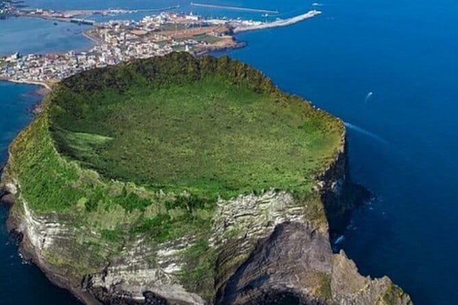 Jeju Cruise Ship gangjung Port PRIVATE tour for all group sizes - What the $300 group price really buys
