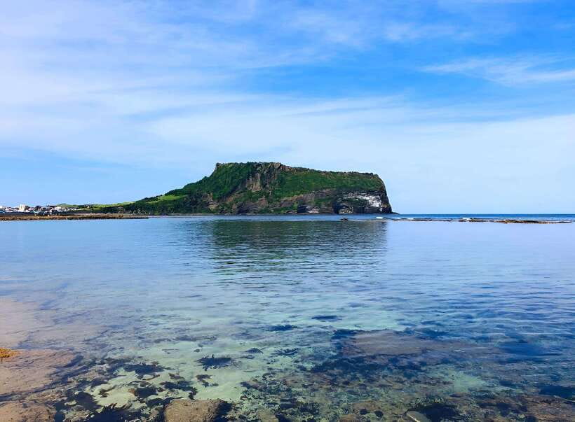 Jeju East: K-Drama Filming Spots Tour with Hotel Pickup - Lunch with a local meal