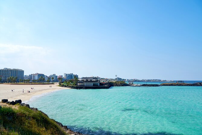 Jeju Eastern Must visit Unesco Spots Join In Tour - Seongeup Folk Village shows older Jeju life