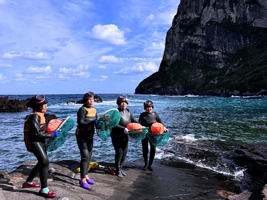 Jeju: Eastern UNESCO Join in Tour (Seongsan, Haenyeo) - Key points to know before booking