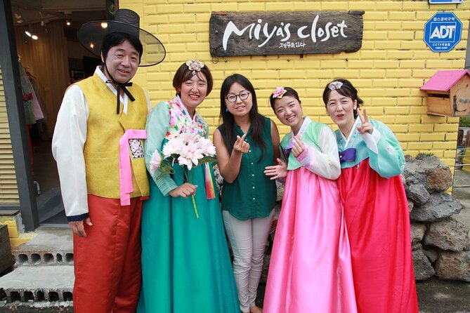 [Jeju] Hanbok Rental Experience/Korean Traditional Clothes Rental Shop - Choosing a hanbok at Miya’s Closet