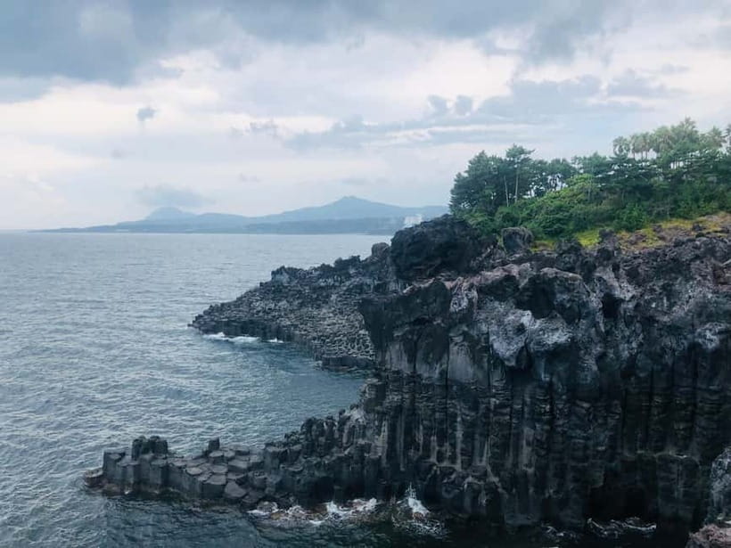 Jeju Island: Customized Private Full-Day Van Tour - What The Guides Add To The Day