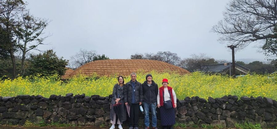 Jeju Island: Full-Day Customizable Private Guided Car Tour - Building a realistic nine-hour itinerary