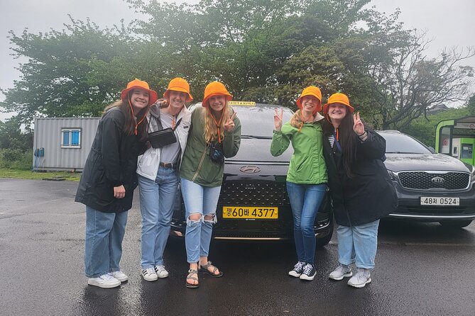 jeju island Jumbo taxi Private tour with Mr.Hong East of jeju - Haenyeo culture and winter tangerine picking