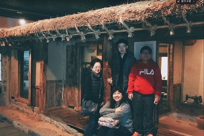 Jeju Island Private Taxi Tour : UNESCO Day Tour - Saryeoni Forest Path sets a quiet tone