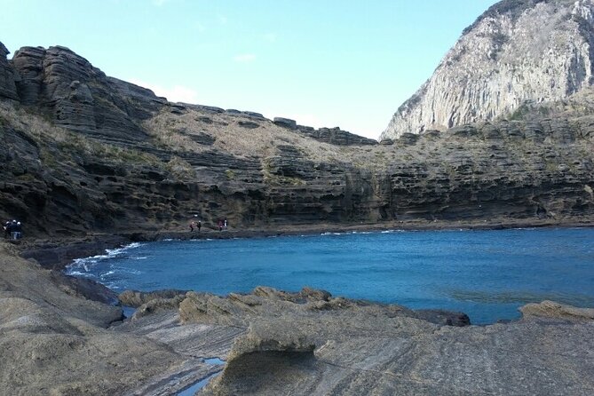 jeju island private taxi tour-West & South of JEJU - Timing, vehicles, and what the price covers