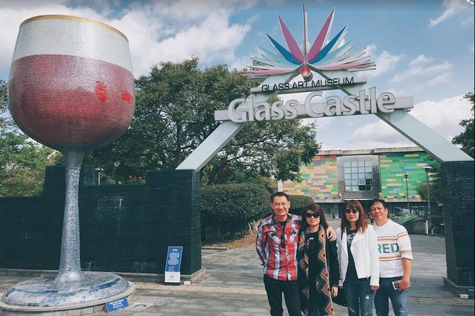Jeju Island Taxi Tour : South Day Tour - What the $240 vehicle price really buys