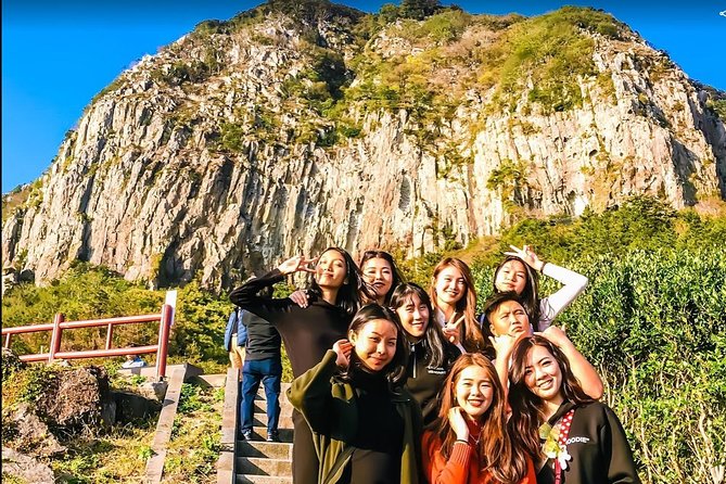 Jeju Island Taxi Tour - West Day Tour - Raon The Ma Park adds a very different kind of stop