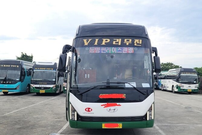 Jeju Island UNESCO small group Join tour(Taxi, van & bus) - Terry Ko’s Guiding Style