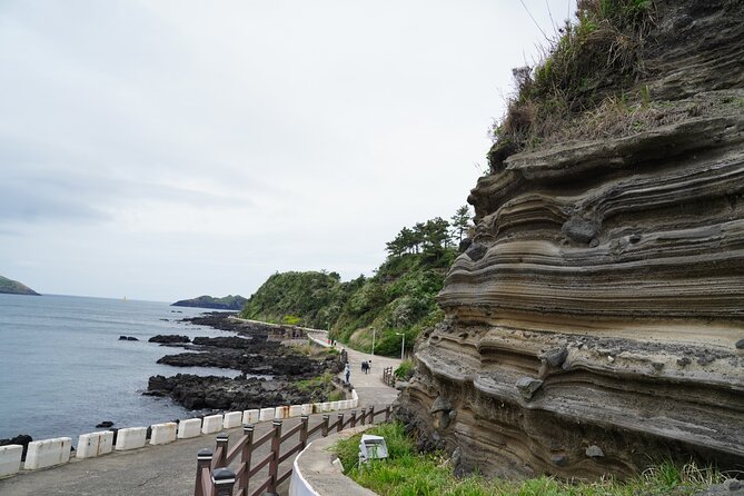 Jeju Premium Small Group UNESCO Day Tour - West Course - Suwolbong Peak Explains Jeju’s Volcanic Coast