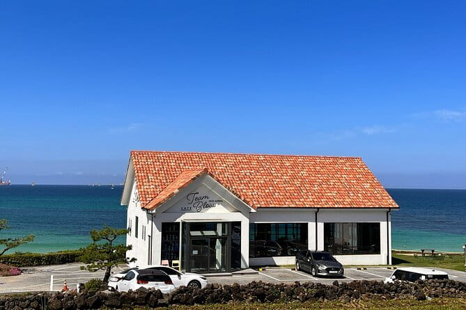 Jeju Private Day Tour from Gangjeong Cruise Terminal. - Daepo Jusangjeolli and the geometry of cooled lava