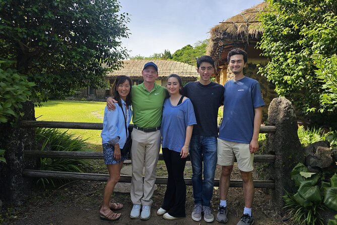 Jeju Private Day Tour with Jeju Cruise Terminal Pickup - Seongsan Ilchulbong and the 2 PM haenyeo performance