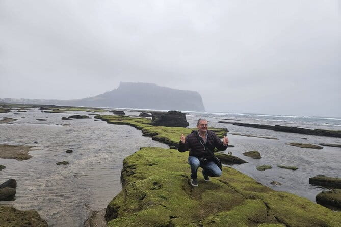 Jeju Private Half-Day Tour for Cruise Customers - Hamdeok Beach and the Monday alternative