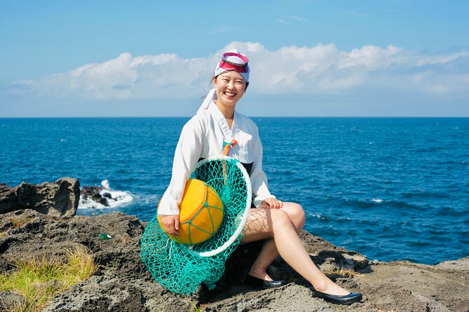 [Jeju] Private Photoshoot with Traditional pearl diver Haenyeo Costume - Booking early and planning your appointment