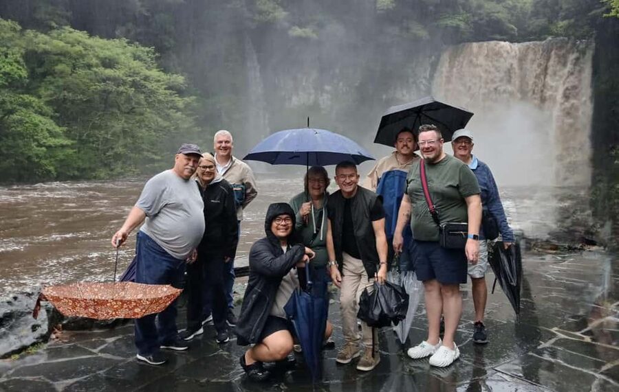 Jeju Private Taxi Tour with a Licenced English Guide-Driver - Key Points Before You Book