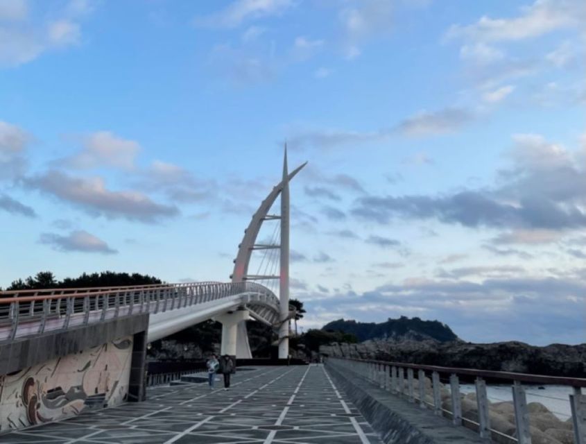 Jeju: Seogwipo City Walking Tours with Sunset - Key points to know before booking