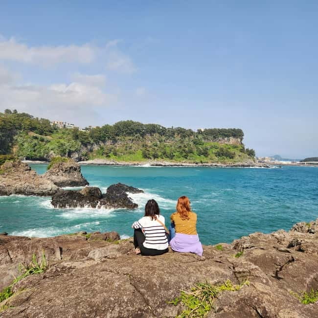 Jeju: Southern UNESCO Geopark Day Tour - Hallasan begins with the Eoseungsaengak Trail