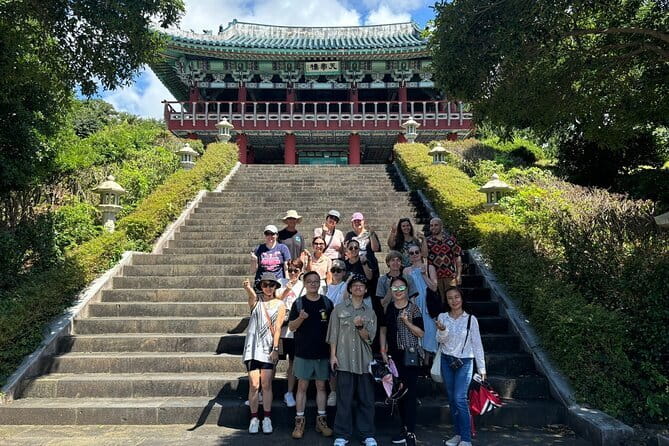 Jeju Western and Southern Routes Sightseeing Day Tour - Guides can make or break the day