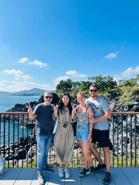 Jeju: Western and Southern Sightseeing Day Tour - Why this tour works for a short Jeju stay