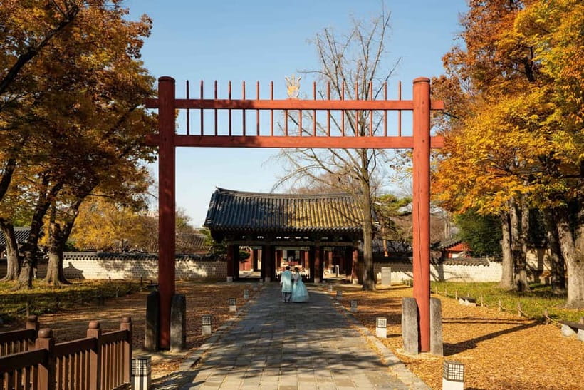 Jeonju Hanok Village Slow Walking Tour - The first viewpoint and the opening orientation