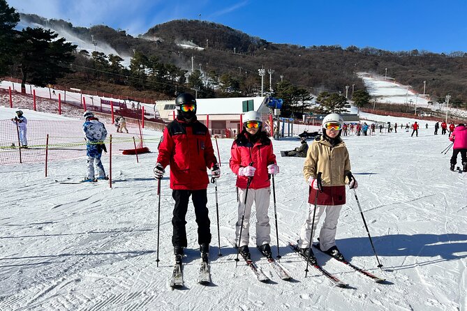 Jisan Ski Resort from Seoul by Shuttle(Opt Winter Skiing Package) - The 30-minute red pine capsule stop