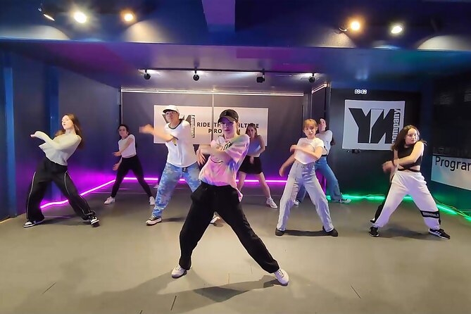K-pop Dance Class in Seoul (Incl. video shooting & editing) - Arriving at the Gangnam studio