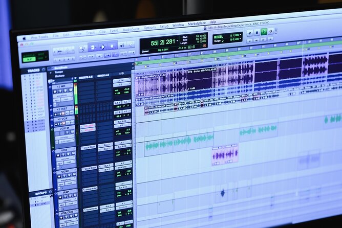 K-Pop Making Class with a Producer! - Finding KING STUDIO from Seolleung Station