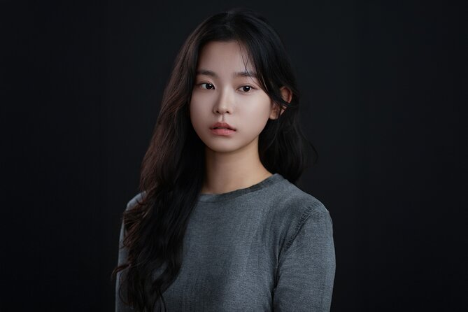 K-Style Photoshoot in Seoul | Hair and Makeup Optional - The Photographer’s Direction: Be Yourself