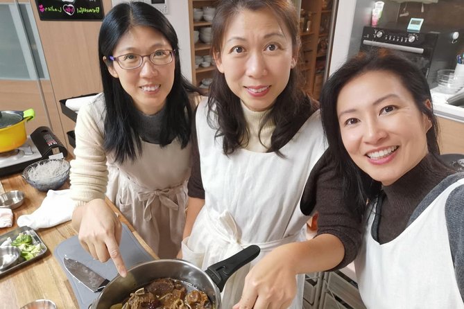 Korean cooking class in Haeundae, Busan - Eating at a traditional bapsang table