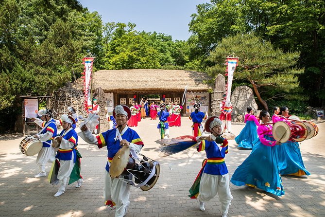 Korean Folk Village Private Tour - Rides and family appeal