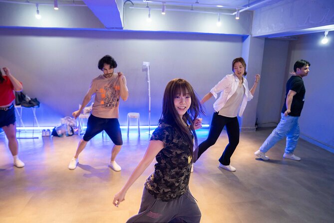 Kpop Dance Class in Seoul for Beginners and Fans - Photo and video time at the end