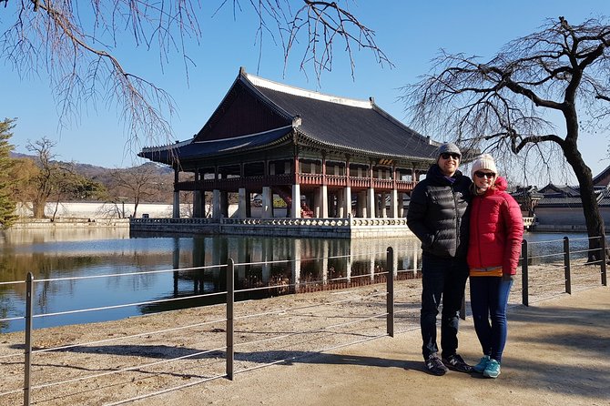 Layover Tour for essential Seoul City & Gourmet tour(Incl. Lunch) - Key points at a glance