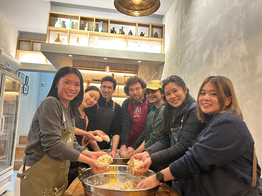 Learn and Craft Makgeolli in a Traditional Brewery - Why this makgeolli class is worth your afternoon
