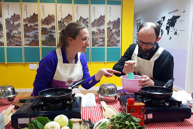 Local Home Korean Cooking Class & Market Adventure in Seoul - What makes the hosts so important