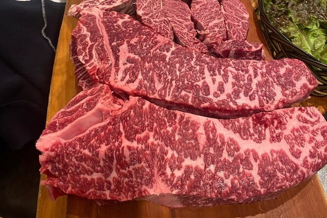 Majang Meat Market Experience: Private Tour with Han-woo Beef BBQ - Meeting at Yongdu Station for the 6:00 pm start