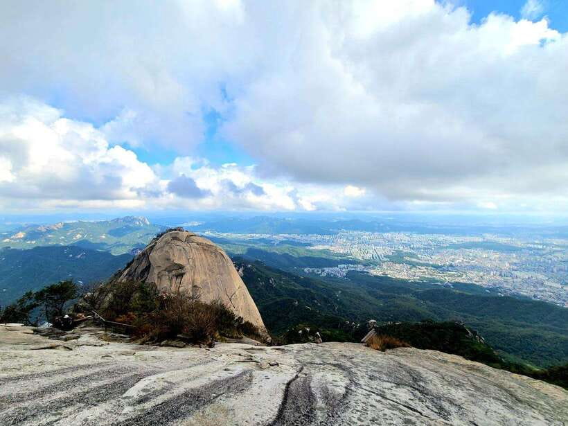 Marvel of Nature: Hiking in Bukhansan Mountain National Park - Bukhansanseong and the Joseon connection