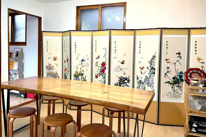 Master Korean traditional cooking with a Kimchi chef - Dietary choices and practical comfort