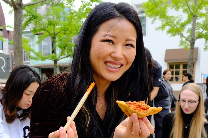 Meet North Korean Defector &Talk after your DMZ trip - Meeting Eunhee over North Korean food