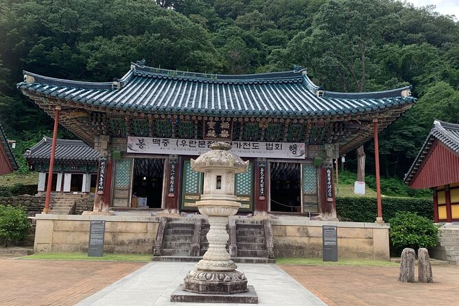 Missionary Memorial Hall and Goseong DMZ Observatory from sokcho - Seeing the eastern frontier at Goseong Unification Observatory