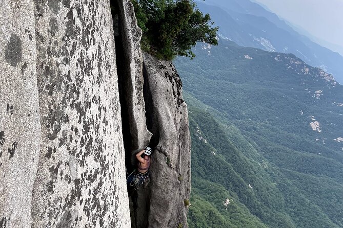 Multi Pitch Climbing on Bukhan Mountain Seoul - Key points before you book